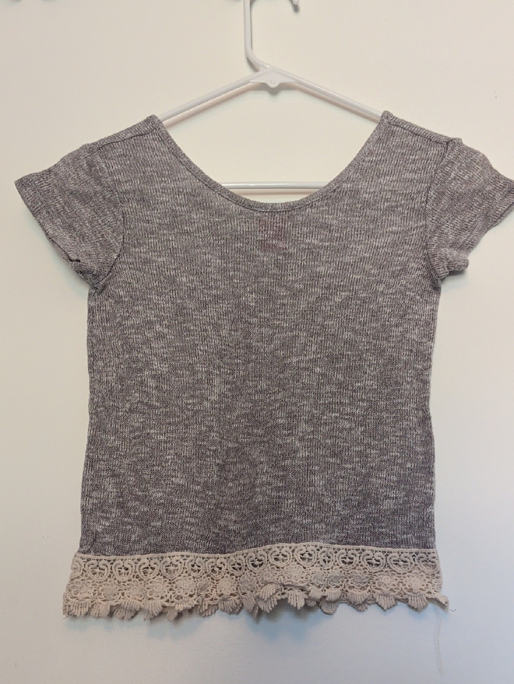 Arizona Jean Company Gray Knit Girls Top with Lace Trim